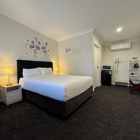 Seven Inn Wagga Wagga Exterior foto